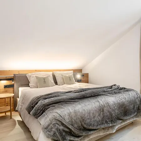 Daire Wonderful Spacious In Geiranger
